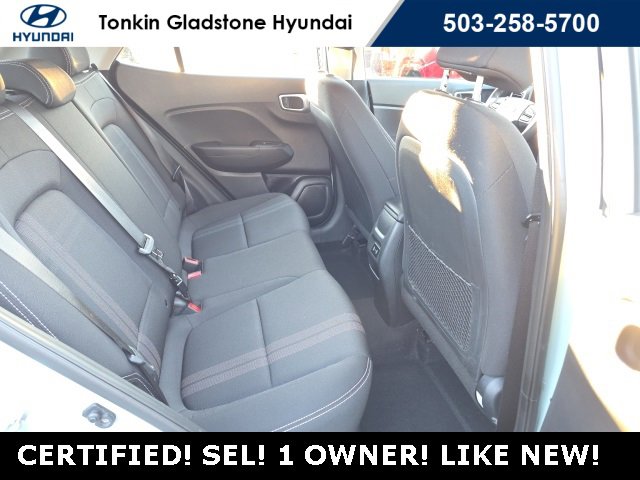 Certified 2025 Hyundai Venue SEL image 22