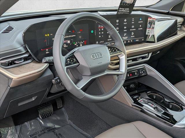 New 2025 Audi Q5 Premium image 3