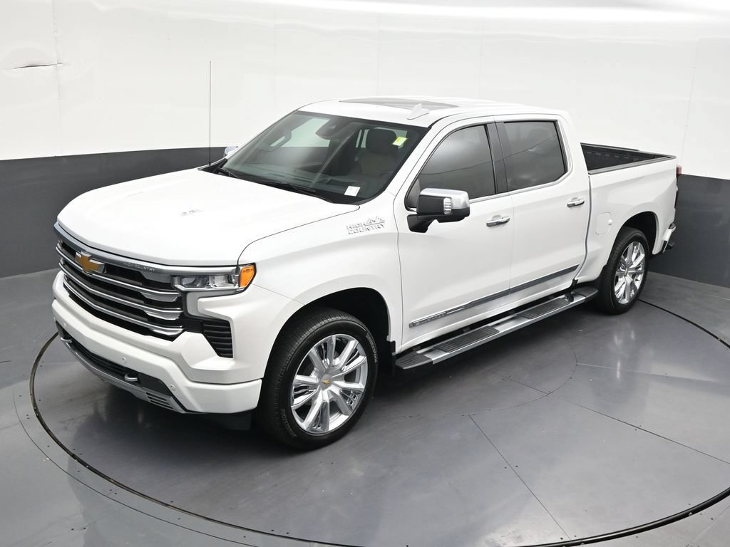Used 2024 Chevrolet Silverado 1500 High Country w/ High Country Premium Package AWD/4WD image 16
