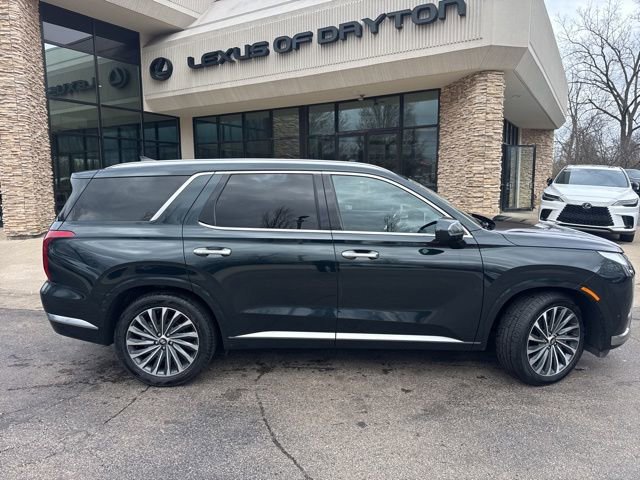 Used 2024 Hyundai Palisade Calligraphy AWD/4WD image 2