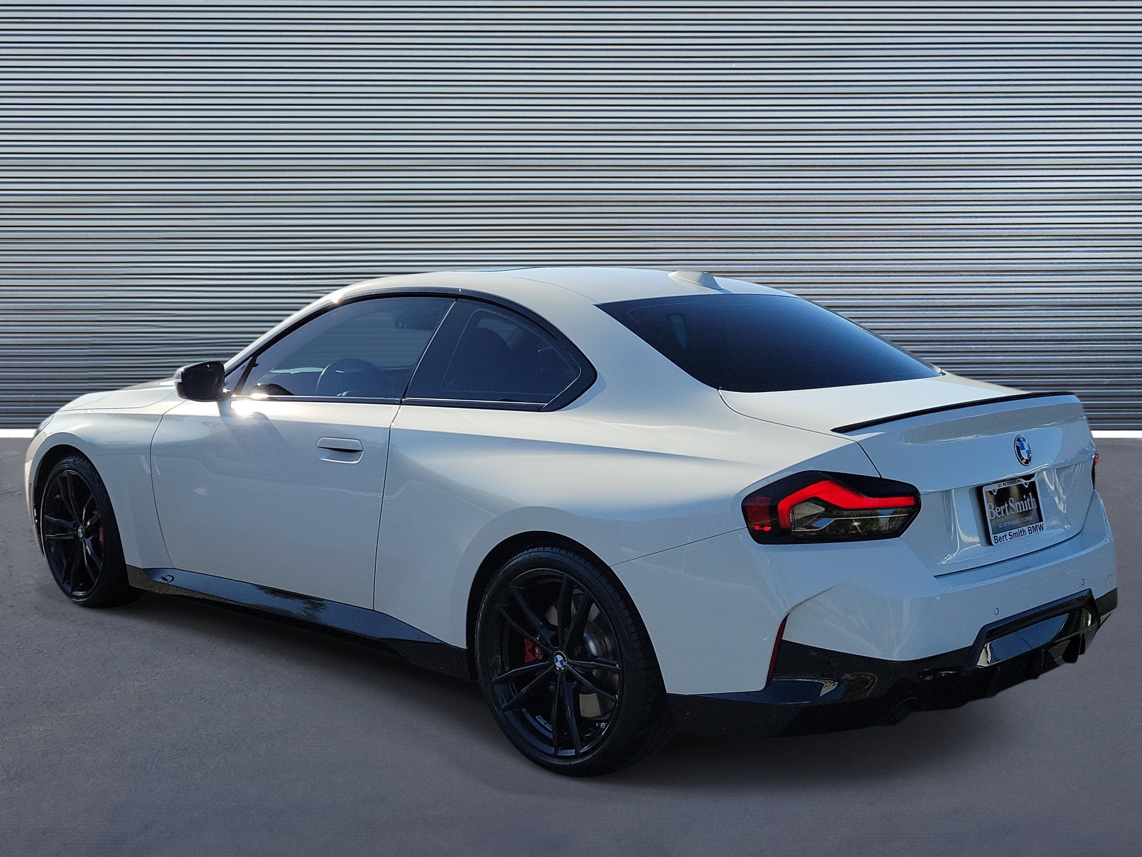 Used 2024 BMW 230i Coupe w/ Premium Package RWD image 4