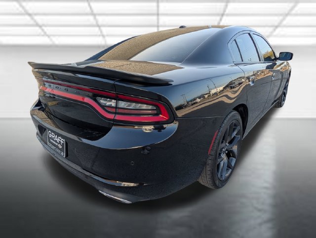Used 2020 Dodge Charger SXT w/ Driver Convenience Group RWD image 28