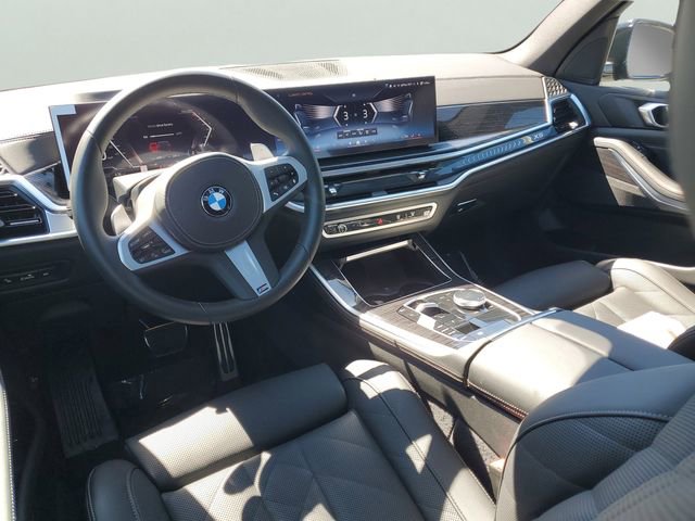 Used 2026 BMW X5 sDrive40i w/ M Sport Package image 13