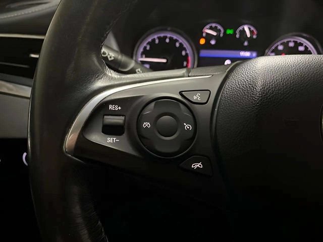 Used 2020 Buick Enclave Essence FWD image 52