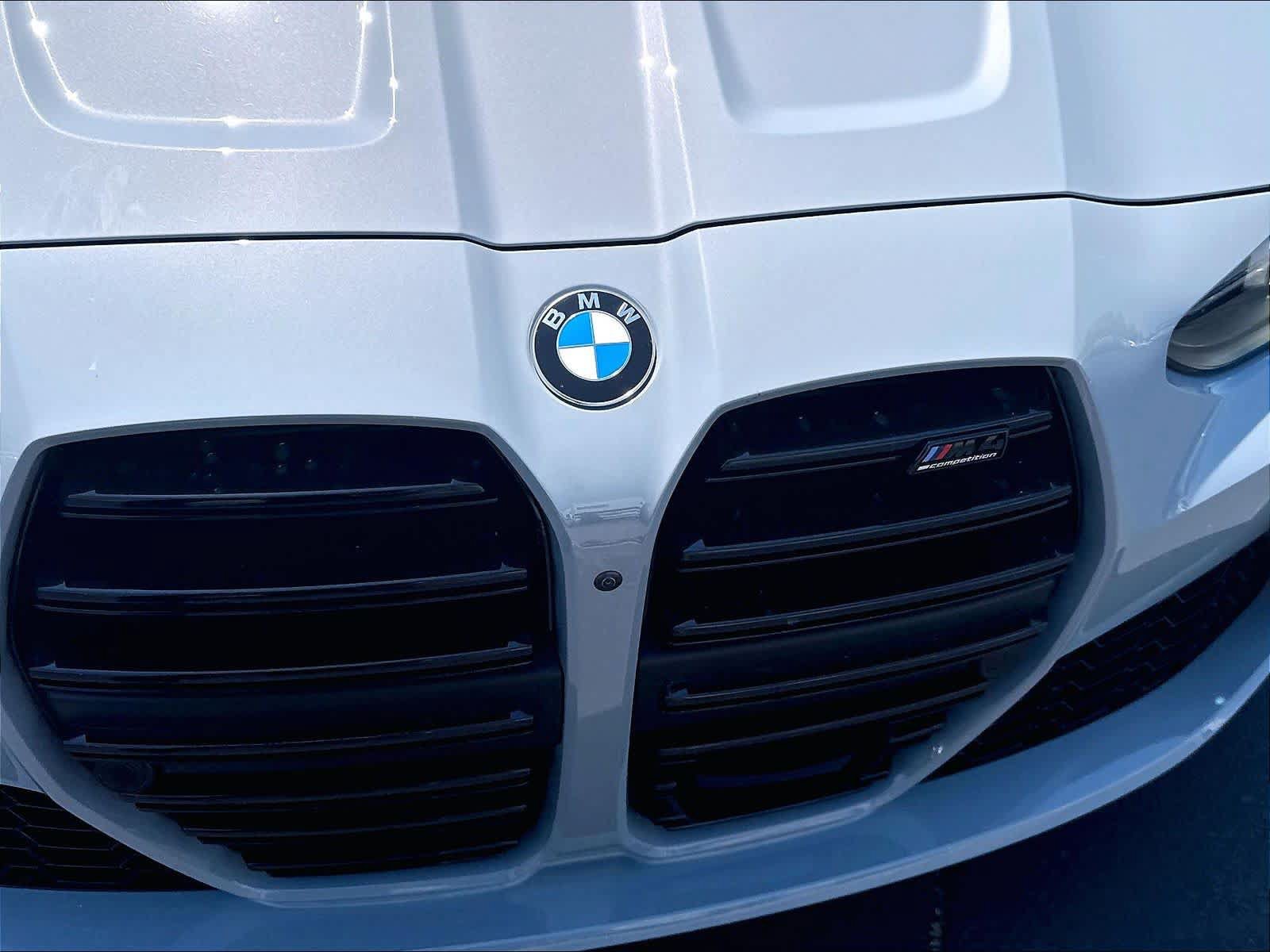 Used 2025 BMW M4 xDrive Competition AWD/4WD image 35