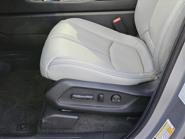 New 2025 Honda Pilot EX-L image 4