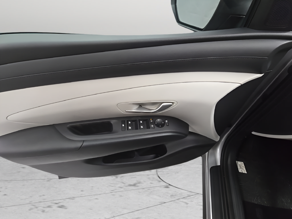New 2026 Hyundai Tucson Blue SE FWD image 10