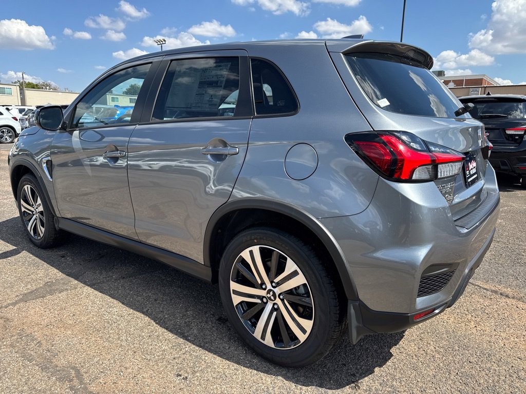 New 2027 Mitsubishi Outlander Sport SE FWD image 6