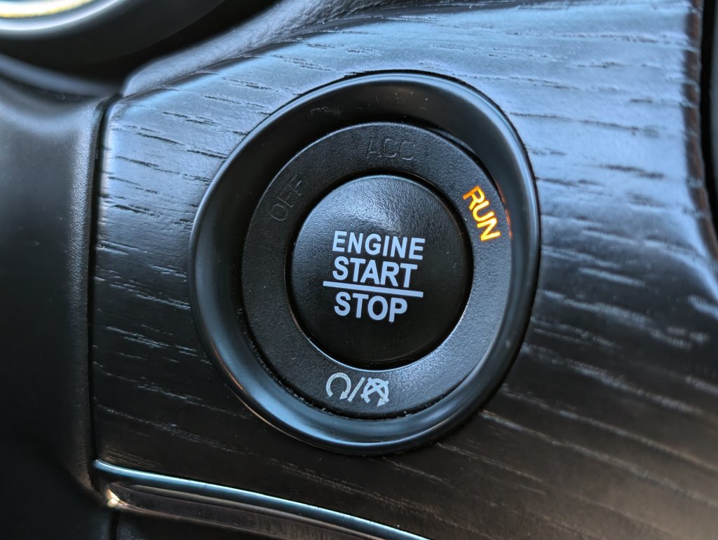 Used 2018 Jeep Grand Cherokee High Altitude AWD/4WD image 31