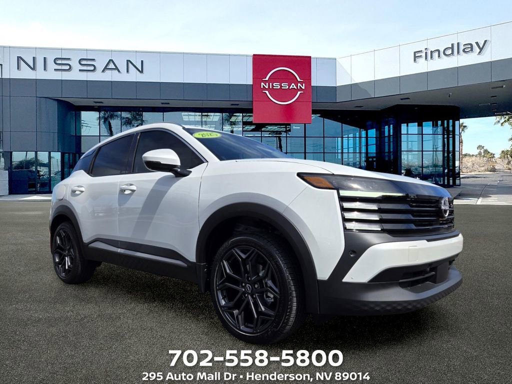 Used 2025 Nissan Kicks SR AWD/4WD image 1