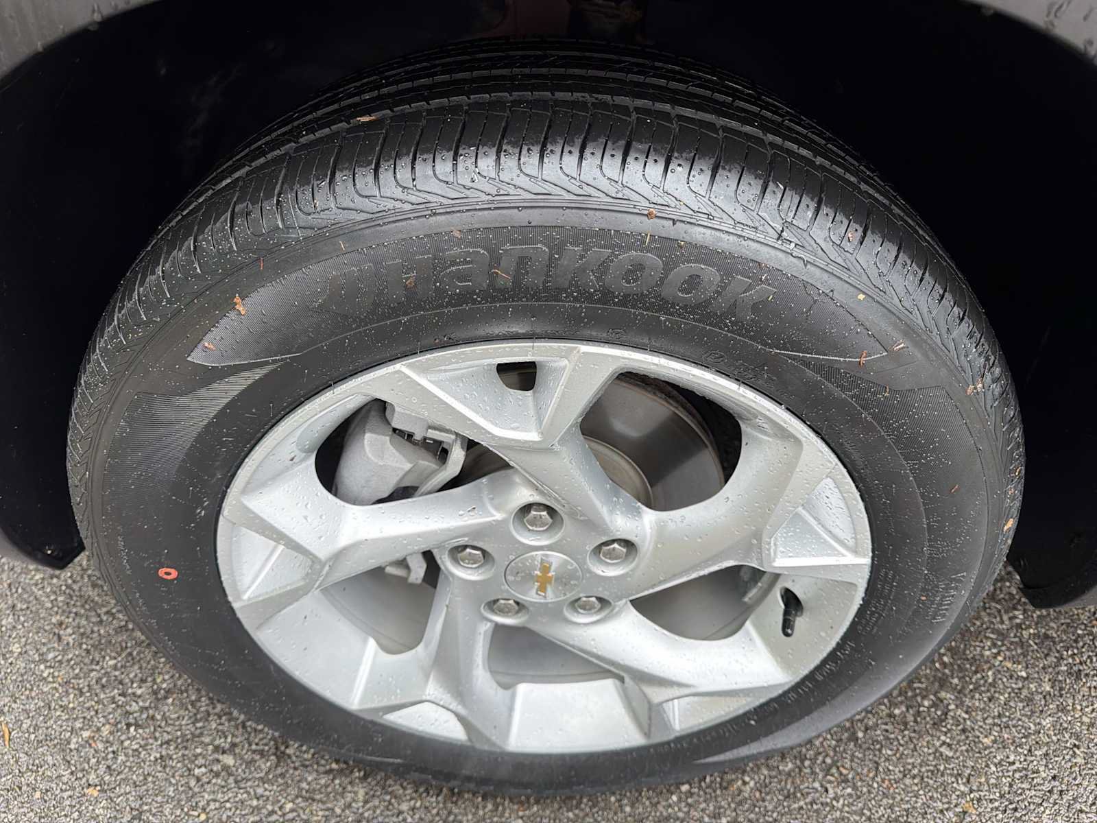 Certified 2024 Chevrolet Trax LS w/ LS Convenience Package FWD image 32