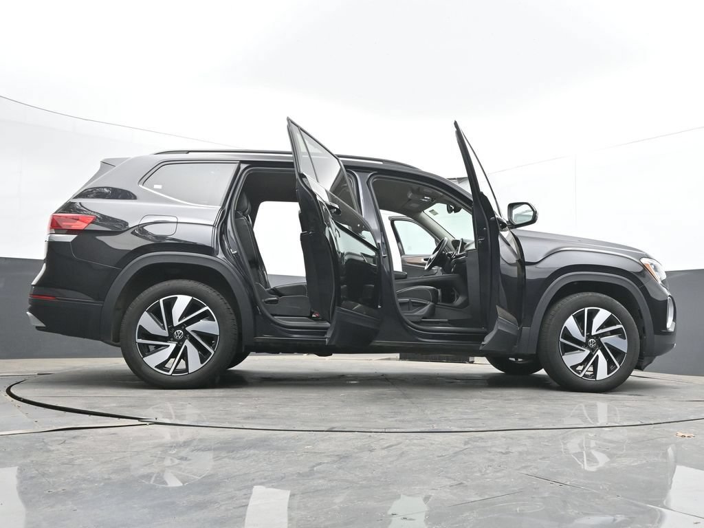 Used 2024 Volkswagen Atlas SE AWD/4WD image 78