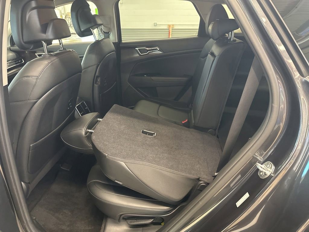 Certified 2024 Kia Sportage EX AWD/4WD image 24