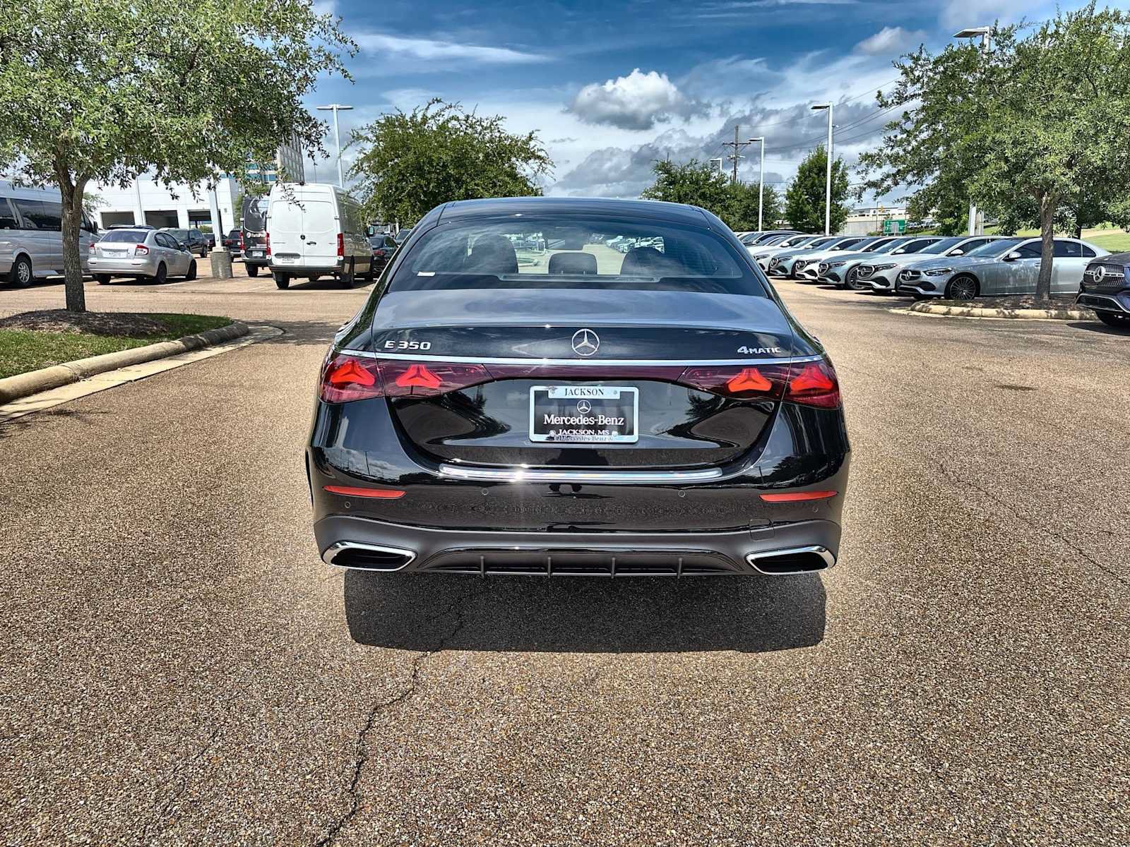 New 2026 Mercedes-Benz E 350 4MATIC Sedan image 7