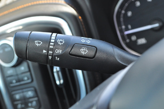 Used 2021 GMC Sierra 2500 AT4 w/ Gooseneck/5TH Wheel Package AWD/4WD image 33