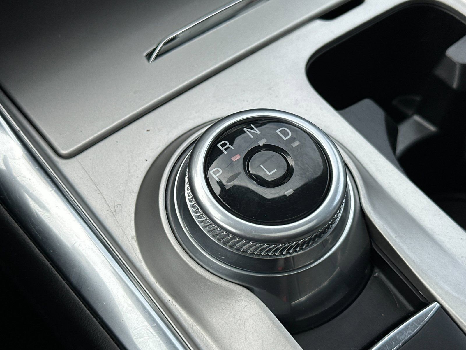 Used 2021 Ford Explorer XLT w/ Equipment Group 202A image 30