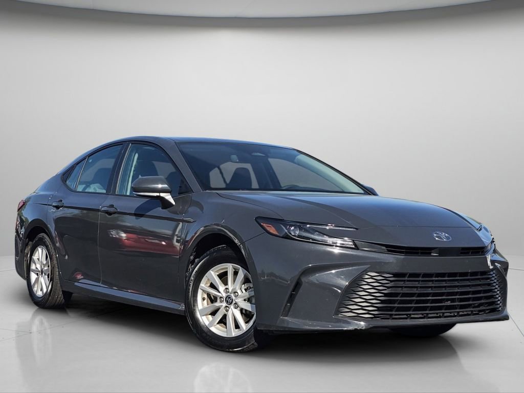Used 2025 Toyota Camry LE w/ Convenience Package AWD/4WD image 2