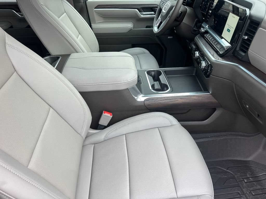 New 2026 GMC Sierra 2500 SLT w/ SLT Premium Package AWD/4WD image 16