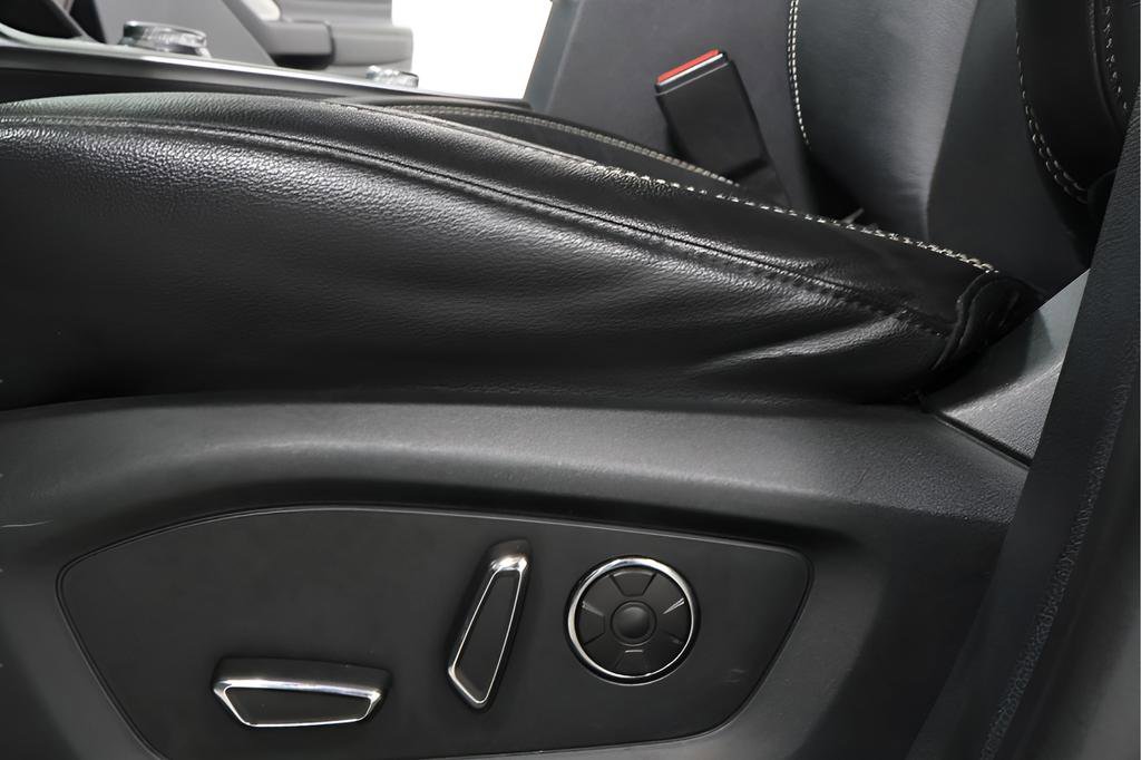 Used 2020 Ford Explorer ST w/ ST Street Pack image 23