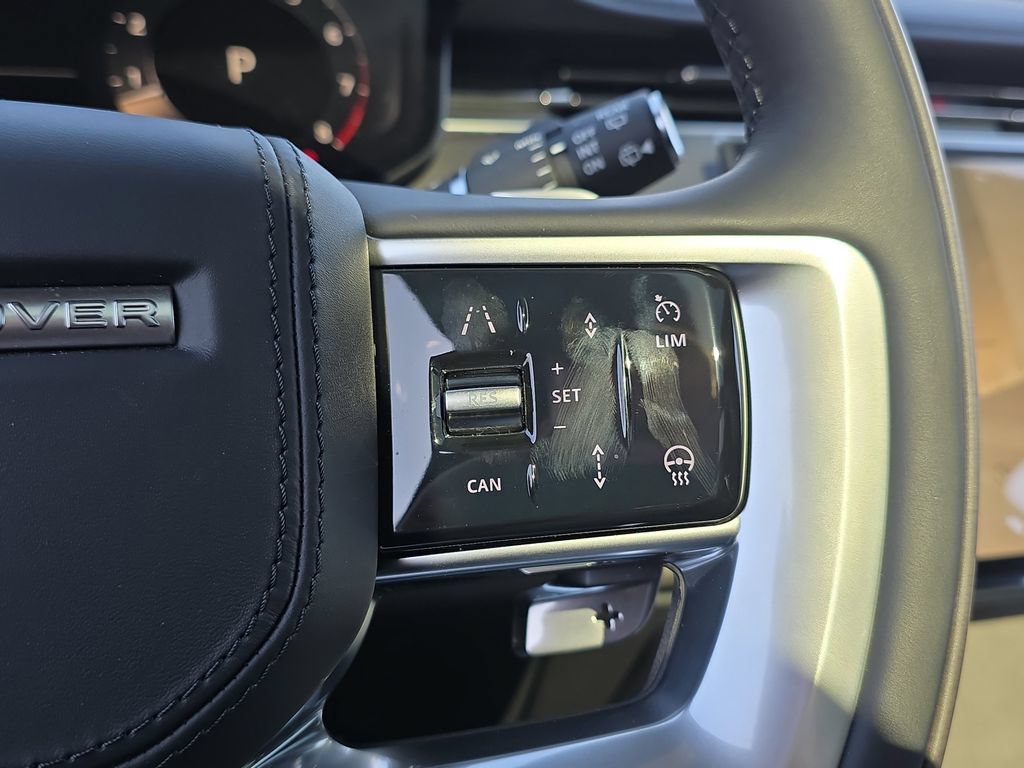 New 2026 Land Rover Range Rover SV AWD/4WD image 18