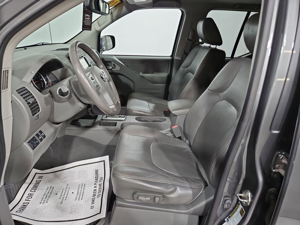 Used 2019 Nissan Frontier SL AWD/4WD image 10