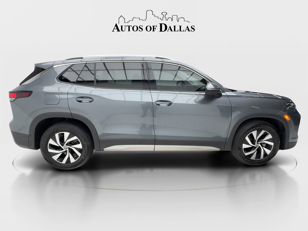 Used 2025 Volkswagen Tiguan S FWD image 6
