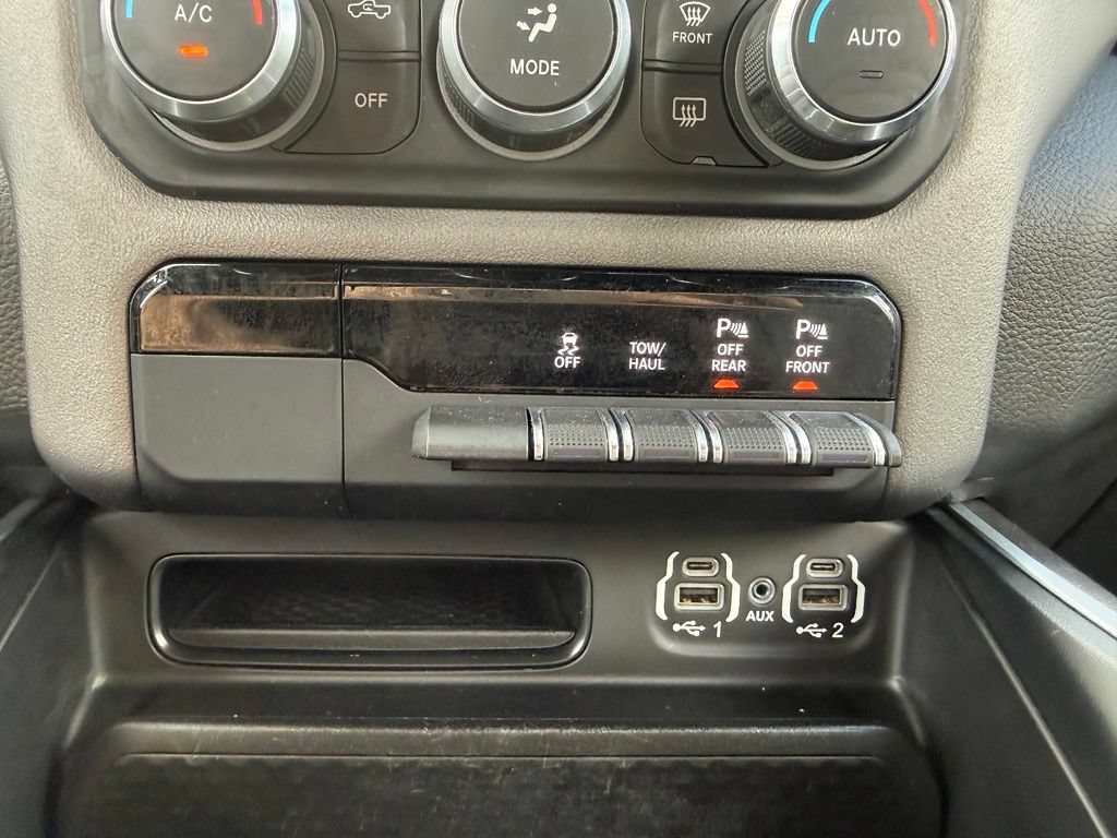 Used 2021 RAM 1500 Big Horn AWD/4WD image 26