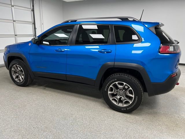 Used 2020 Jeep Cherokee Trailhawk w/ Technology Group image 6