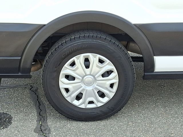 Used 2024 Ford Transit 350 XLT image 29