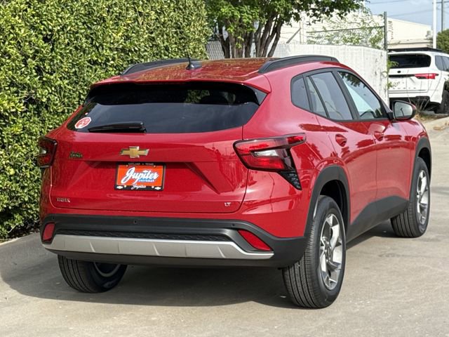 New 2026 Chevrolet Trax LT w/ Driver Confidence Package FWD image 4