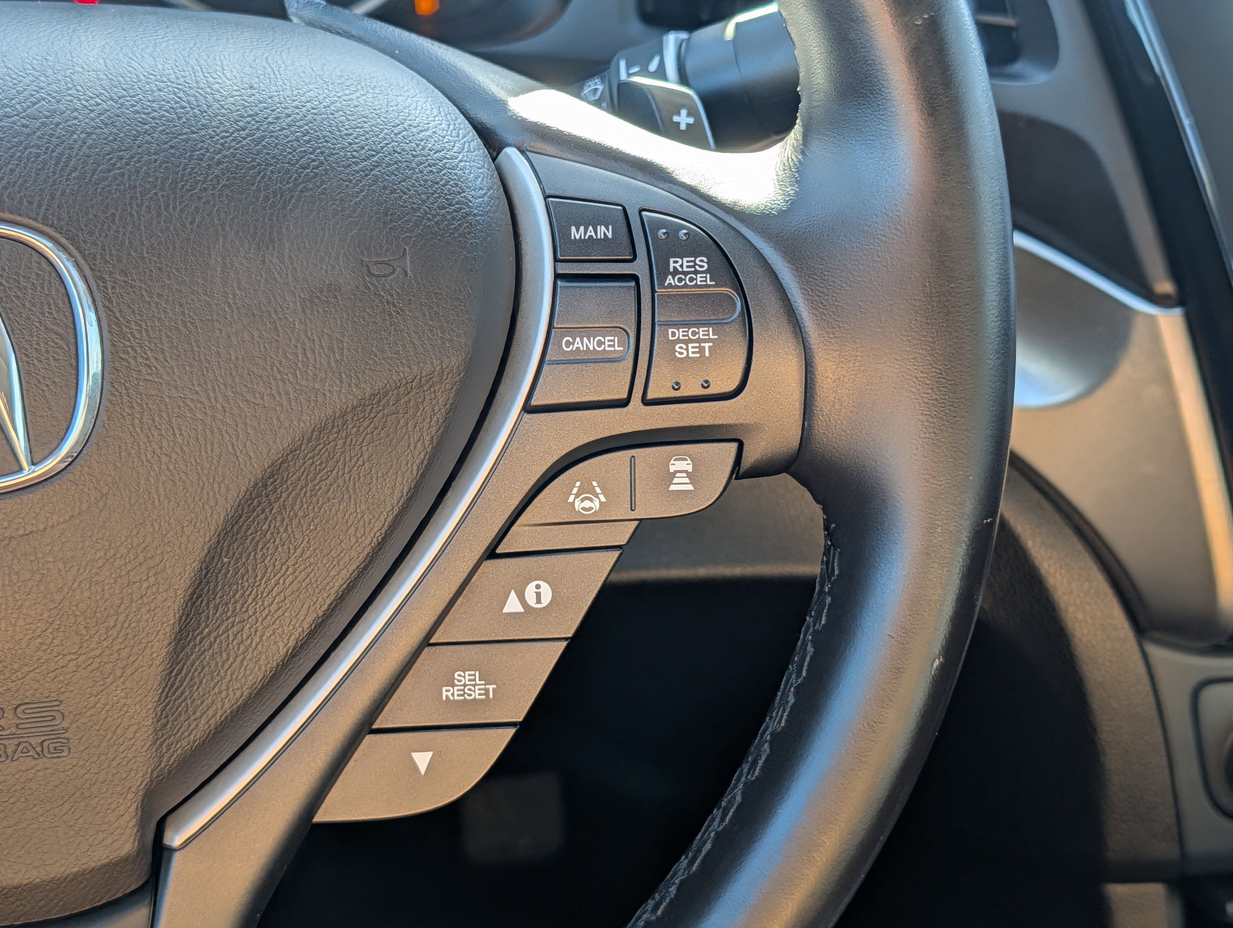 Used 2020 Acura ILX w/ Premium Package image 30