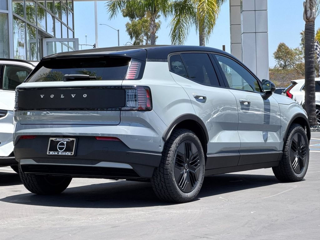 New 2026 Volvo EX30 Cross Country Ultra w/ Protection Package Premier AWD/4WD image 5
