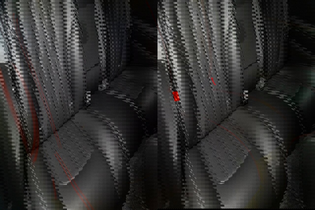 Used 2015 Bentley Continental GT image 46