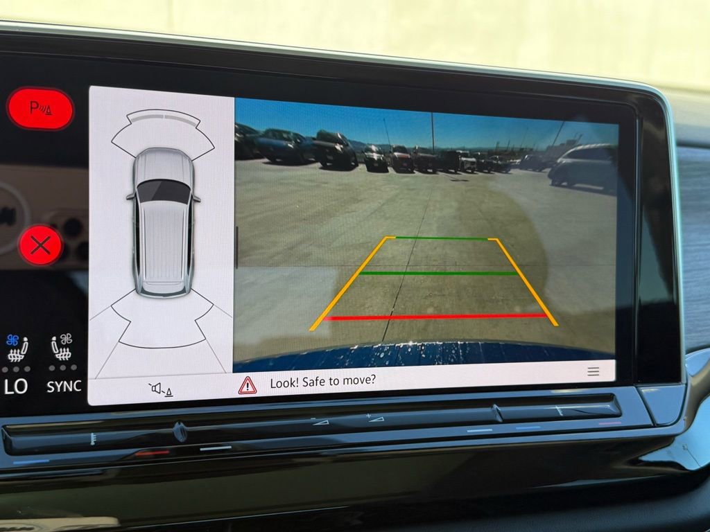 Certified 2025 Volkswagen Atlas SEL AWD/4WD image 17