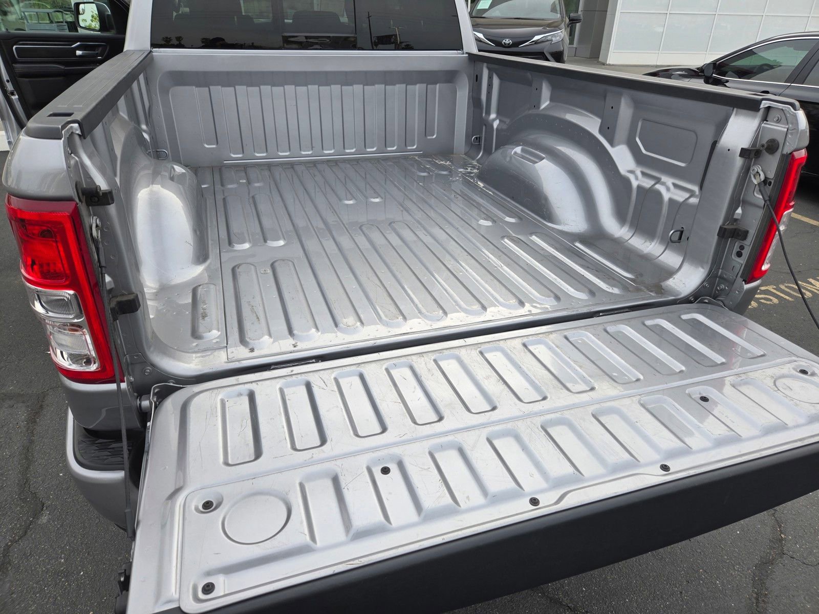 Used 2024 RAM 1500 Big Horn image 9
