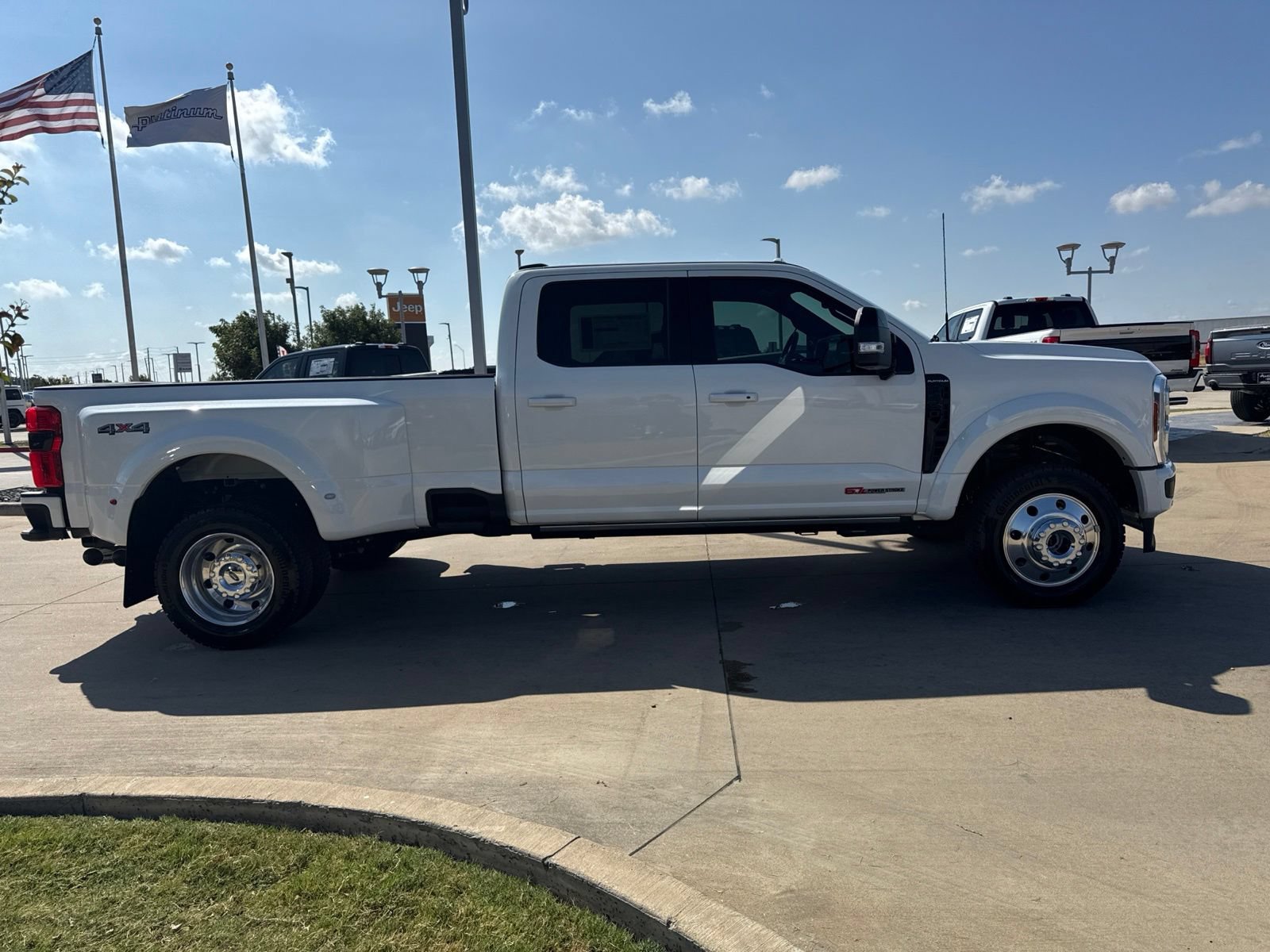 New 2025 Ford F450 Platinum AWD/4WD image 7