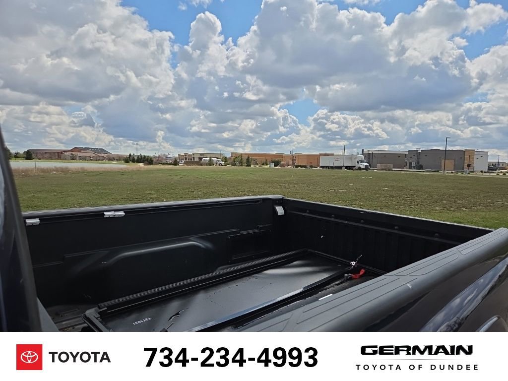 Used 2013 Toyota Tacoma 4x4 Access Cab w/ SR5 Pkg image 16