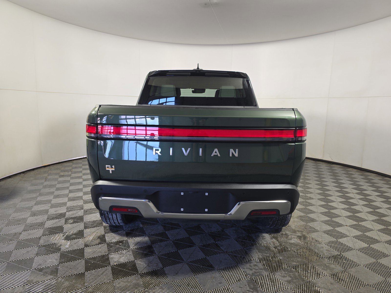 Used 2022 Rivian R1T Launch Edition image 4