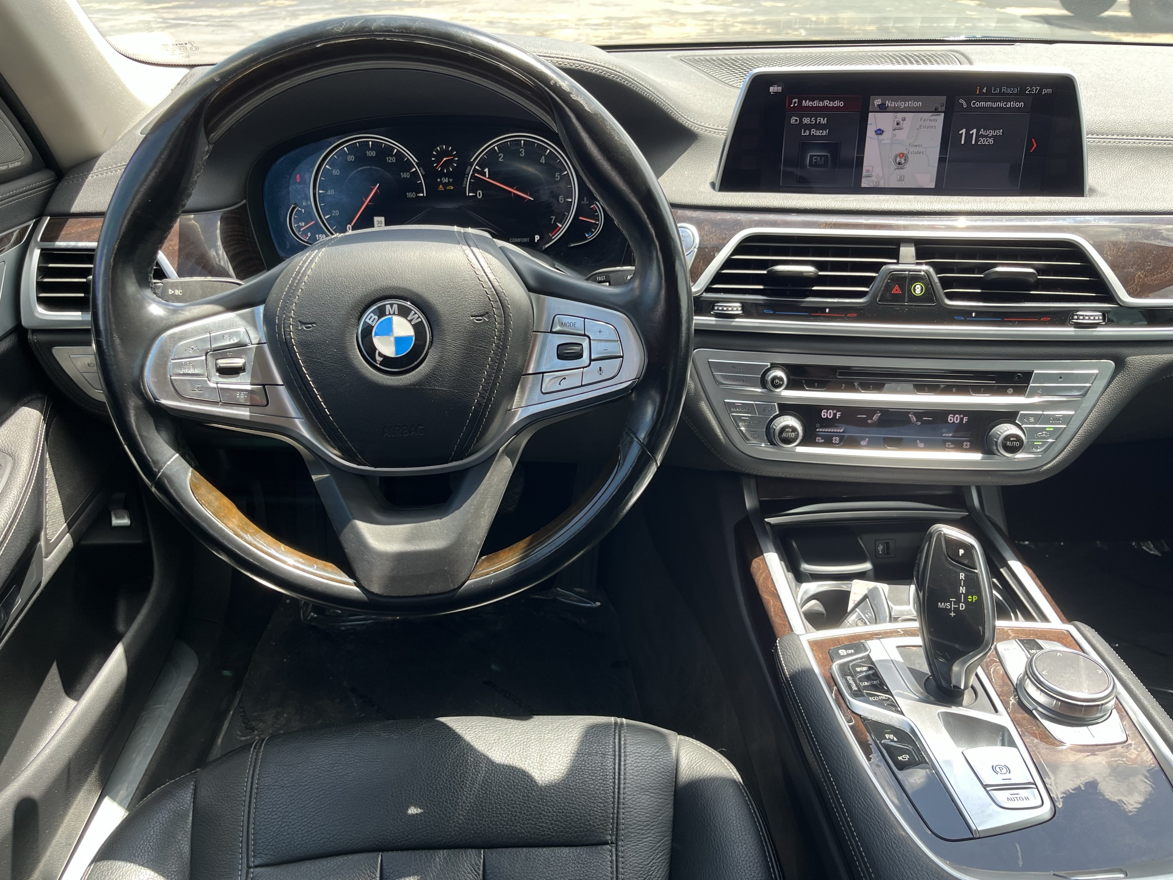 Used 2018 BMW 740i RWD image 21