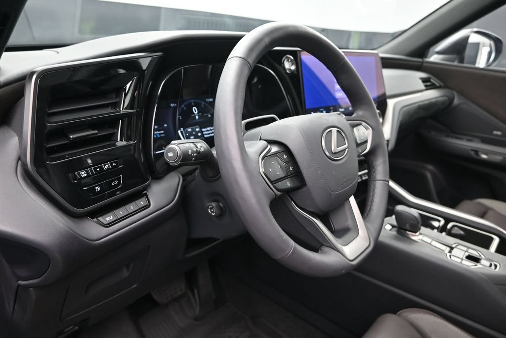 Certified 2026 Lexus TX 350 AWD w/ Technology Package image 12