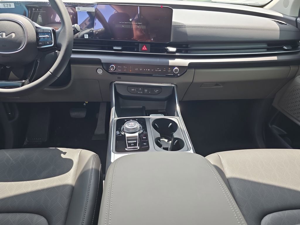 New 2026 Kia Carnival EX image 15