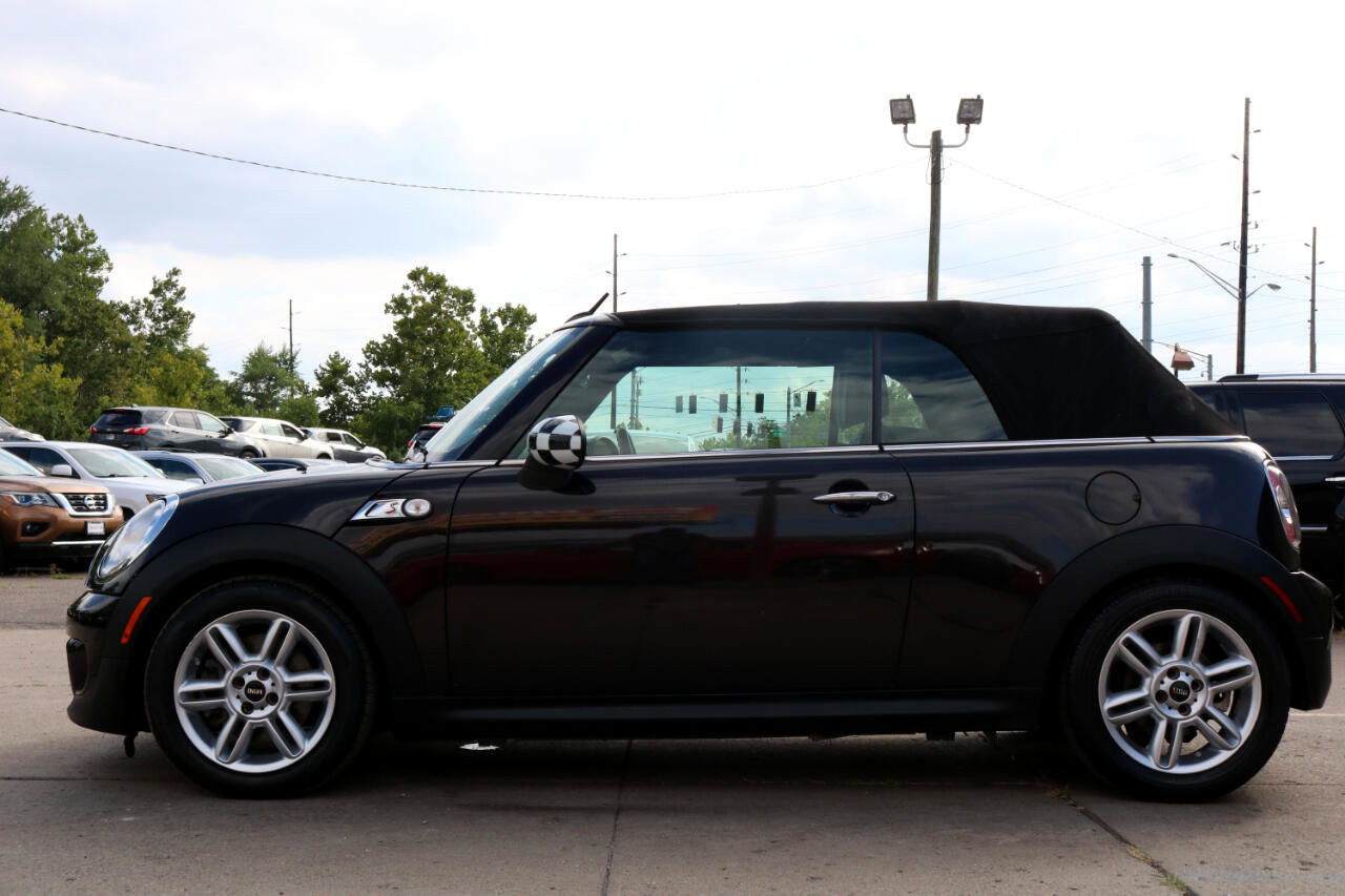 Used 2014 MINI Cooper S image 26