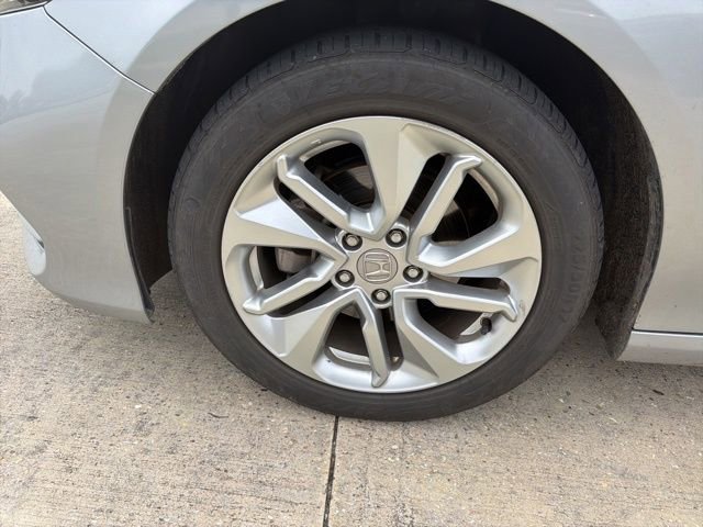 Used 2018 Honda Accord LX image 8