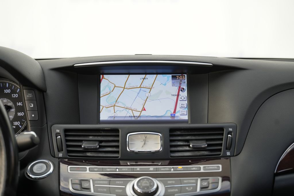 Used 2015 INFINITI Q70 L 3.7 RWD image 40
