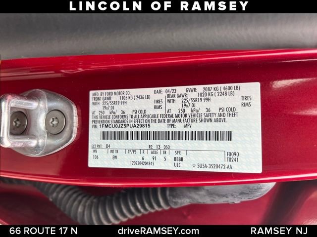 Used 2023 Ford Escape Platinum image 26