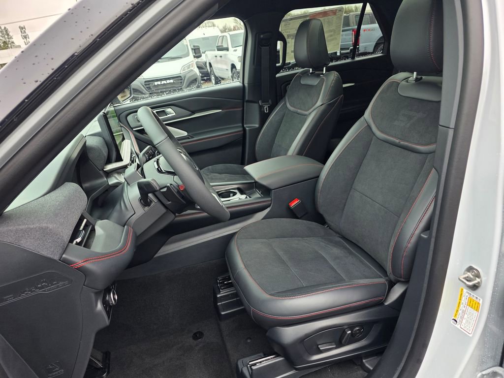 New 2026 Ford Explorer ST w/ Sun And Sound Package image 11