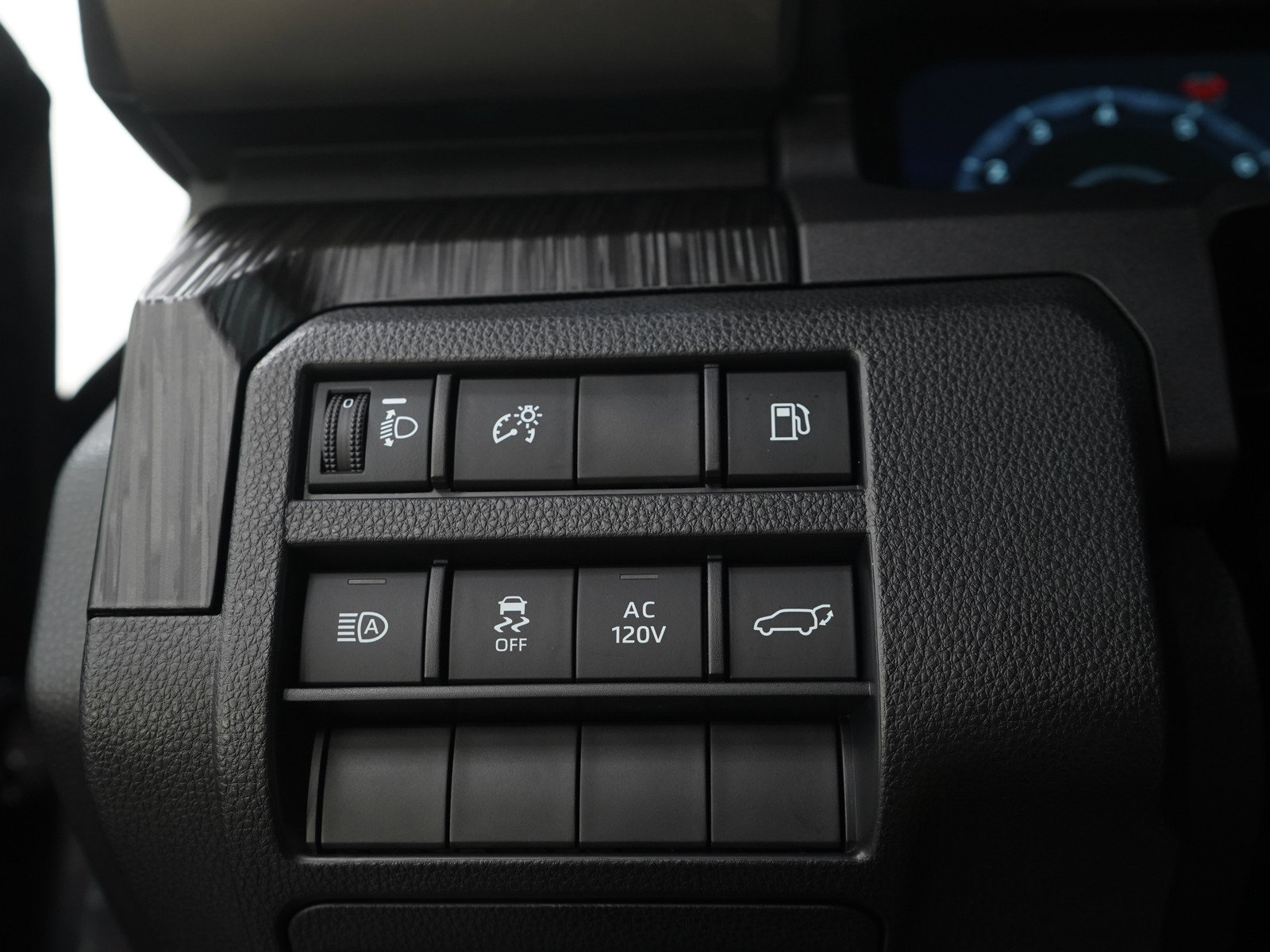 Certified 2026 Toyota 4Runner Platinum AWD/4WD image 27