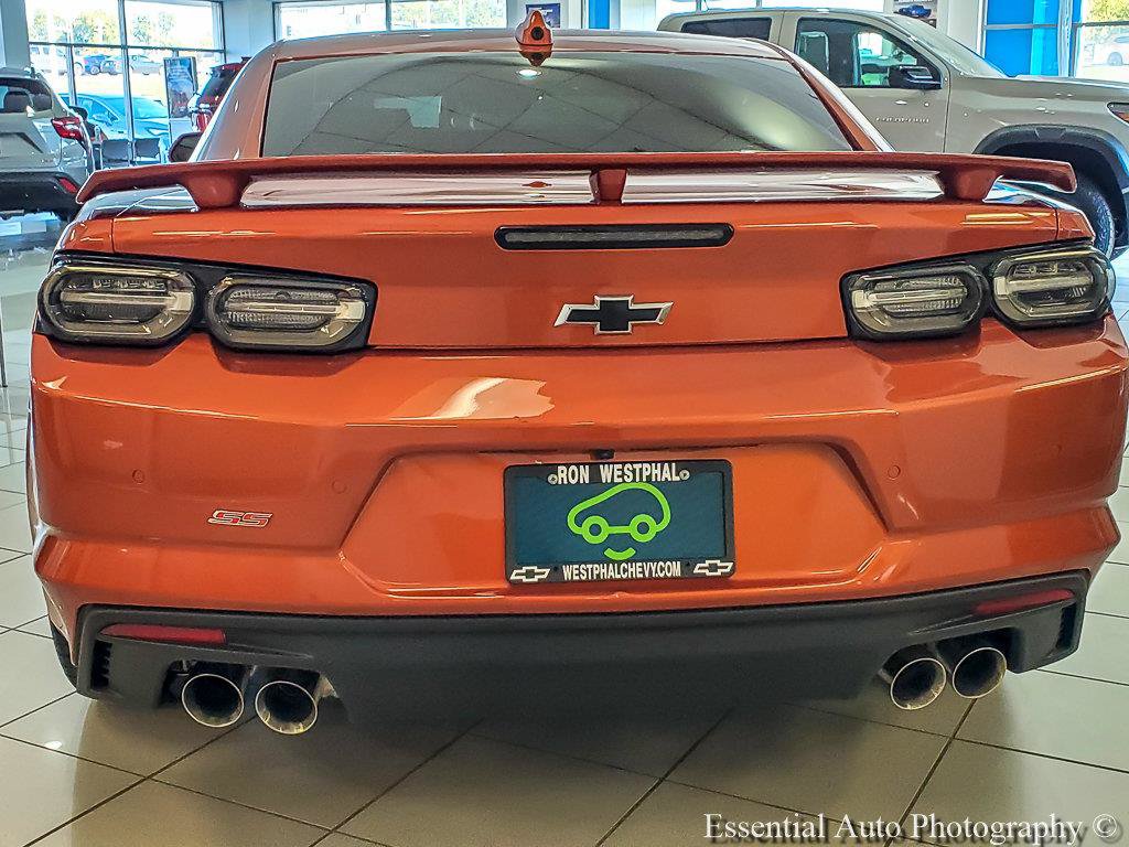Certified 2024 Chevrolet Camaro SS RWD image 8