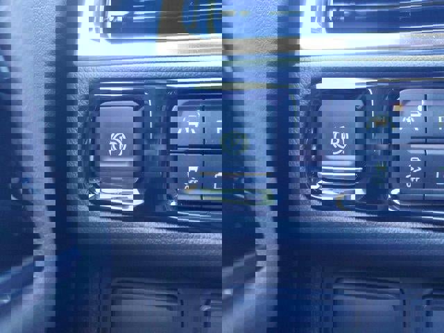 New 2026 GMC Yukon Denali w/ Sun & Power Step Package image 32