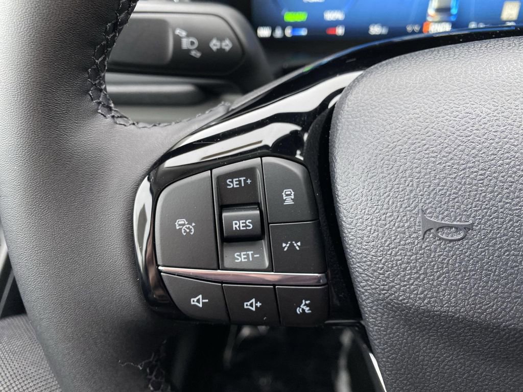 New 2026 Ford Escape SE w/ PHEV Premium Package image 33